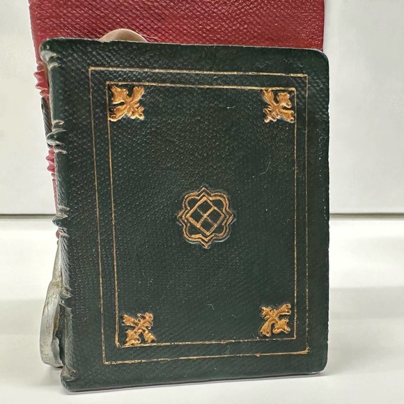 VTG Bookends Nautical Themed Log Book and Around the World Globe Books - Picture 10 of 16